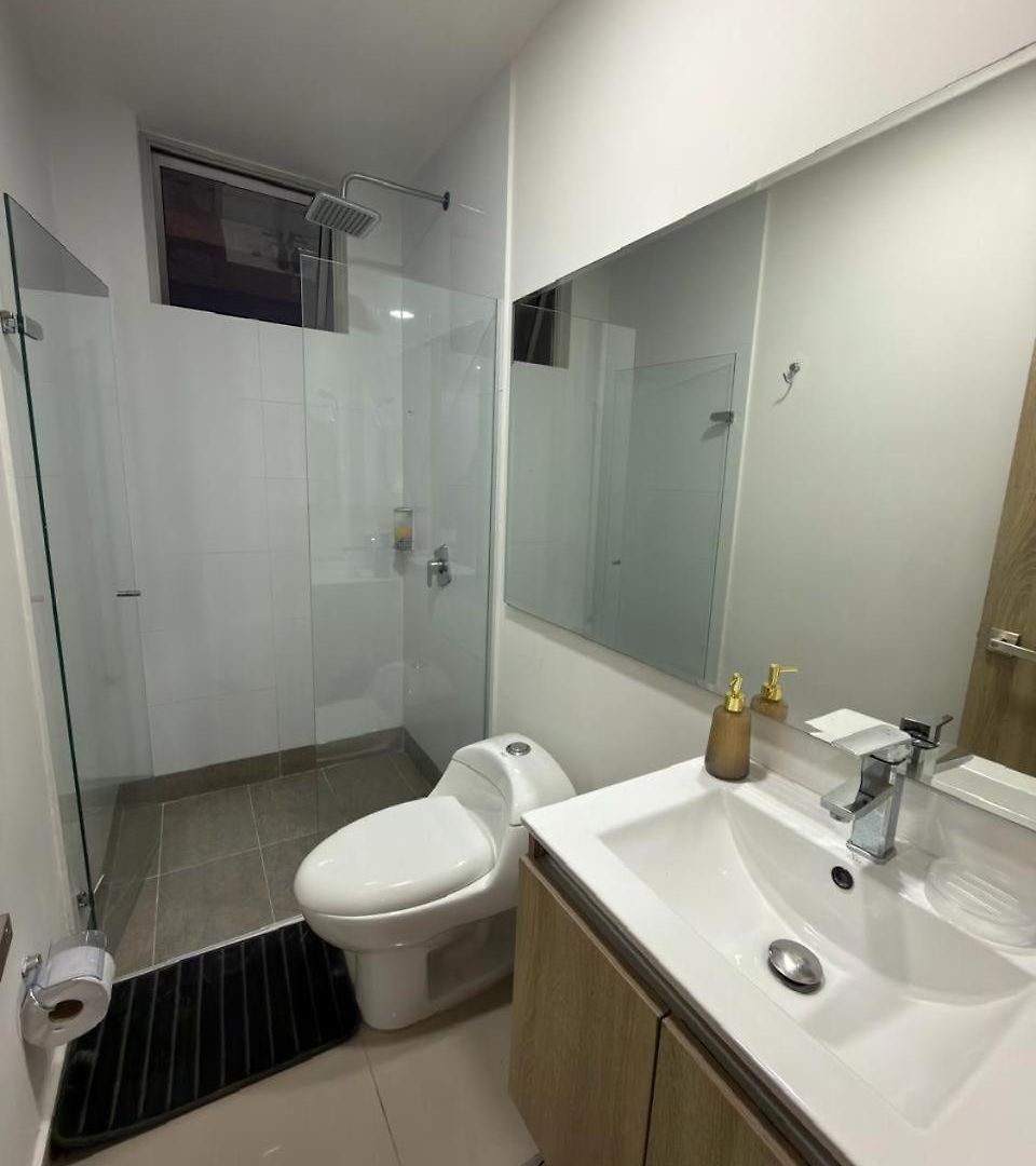 Apartamento En - Lujoso Y Moderno Piso19 - Cerca A Ciudad Amurllada Y Frente A Playa