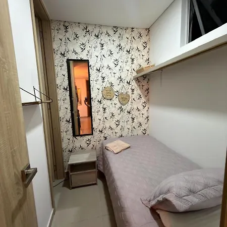En - Lujoso Y Moderno Piso19 - Cerca A Ciudad Amurllada Y Frente A Playa Apartamento Cartagena