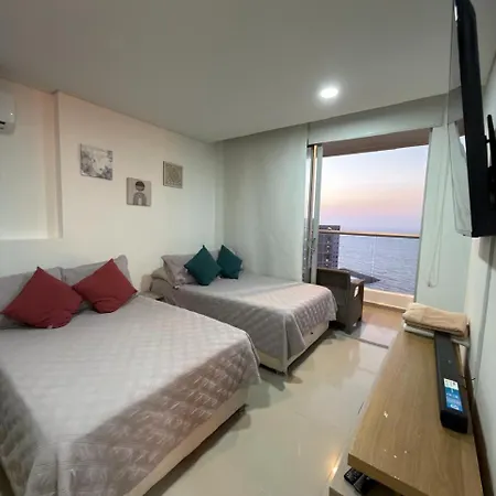 En - Lujoso Y Moderno Piso19 - Cerca A Ciudad Amurllada Y Frente A Playa * Cartagena