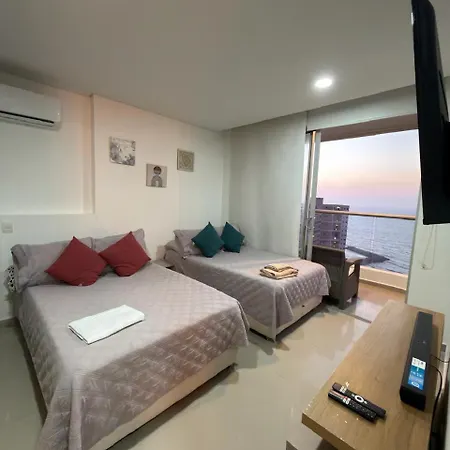 En - Lujoso Y Moderno Piso19 - Cerca A Ciudad Amurllada Y Frente A Playa *